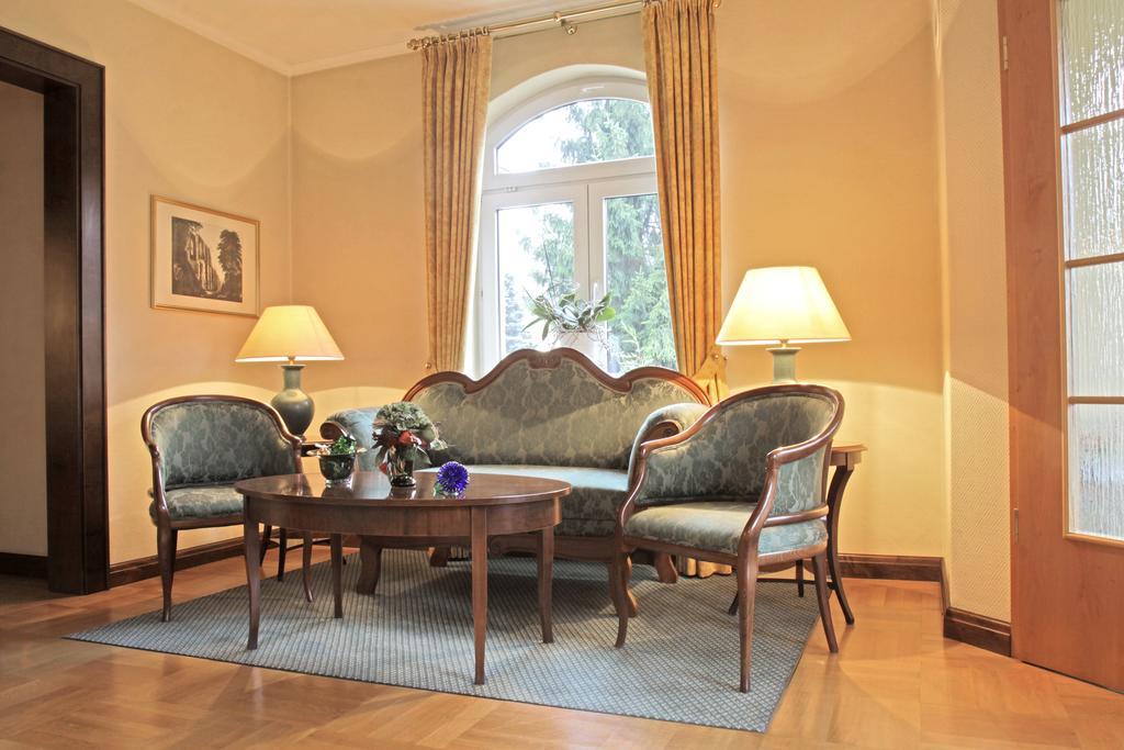 Parkhotel Oybin エクステリア 写真